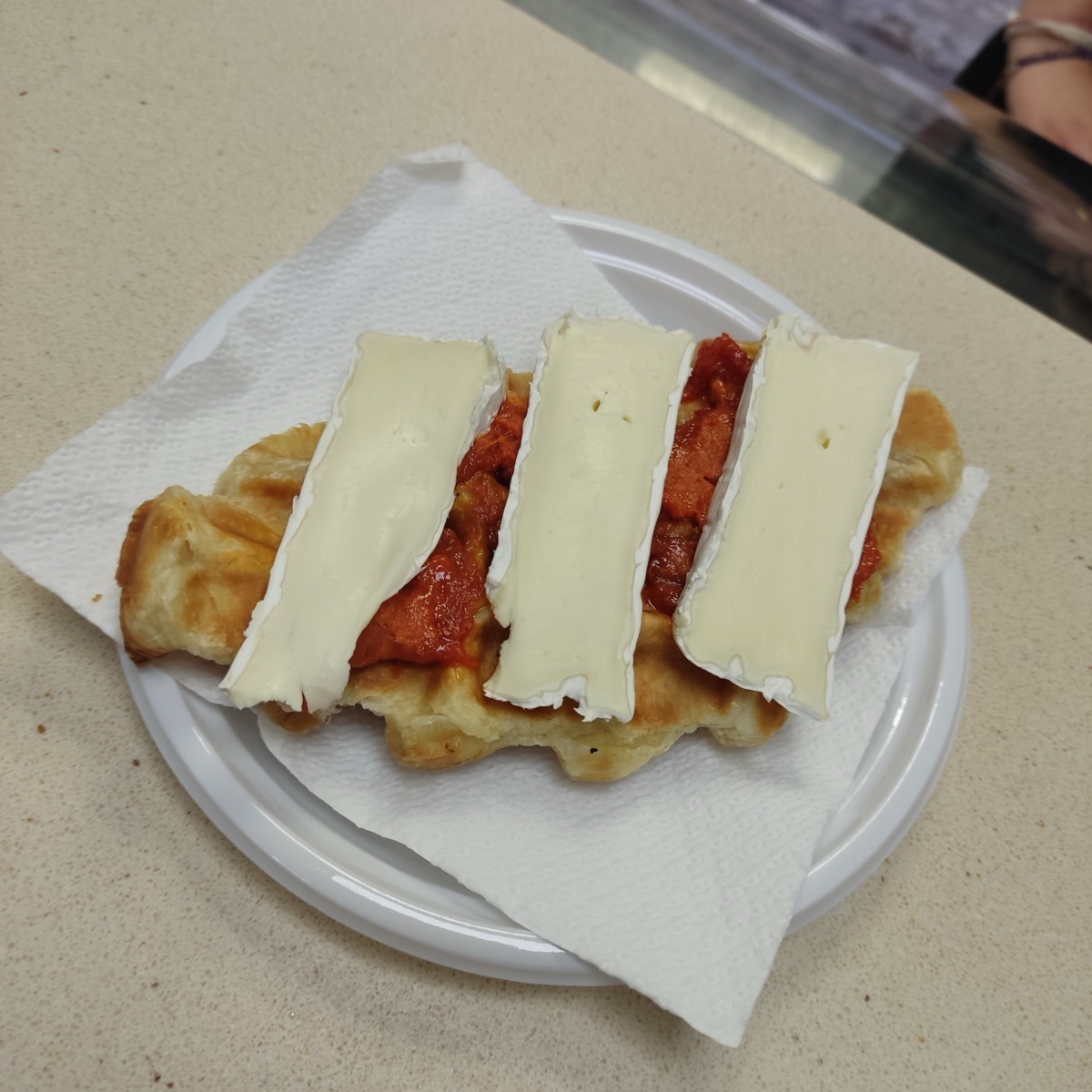 KRÖFFLE de Sobrasada y Brie